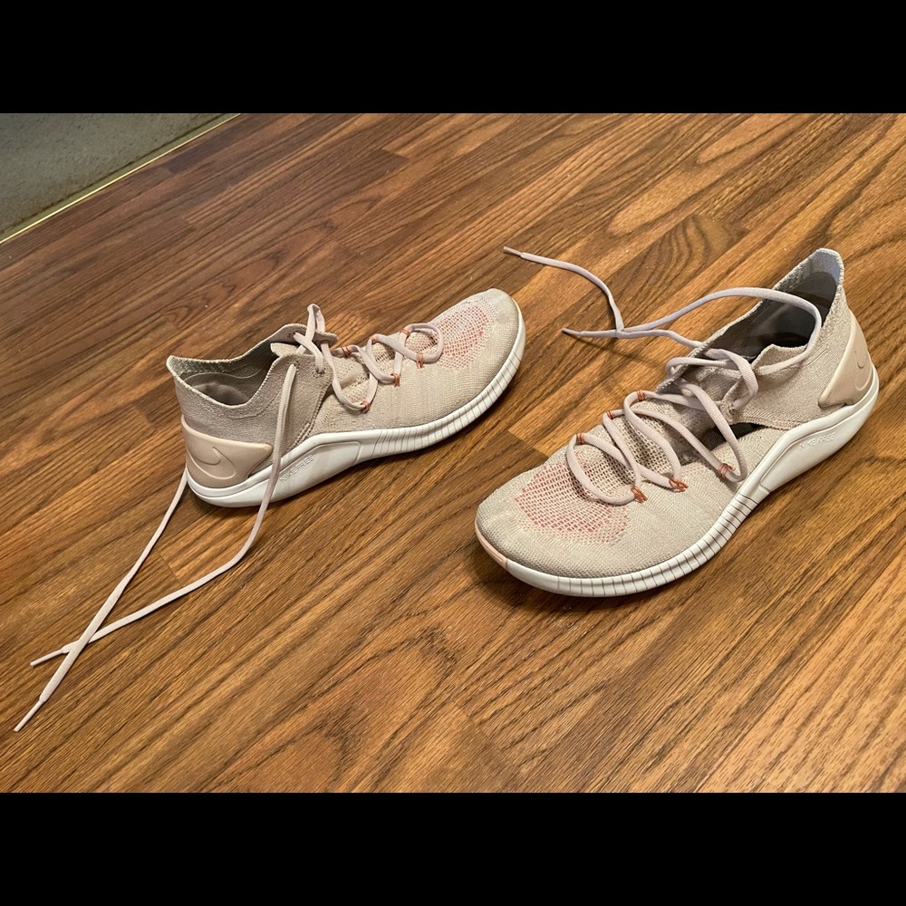 Shoe